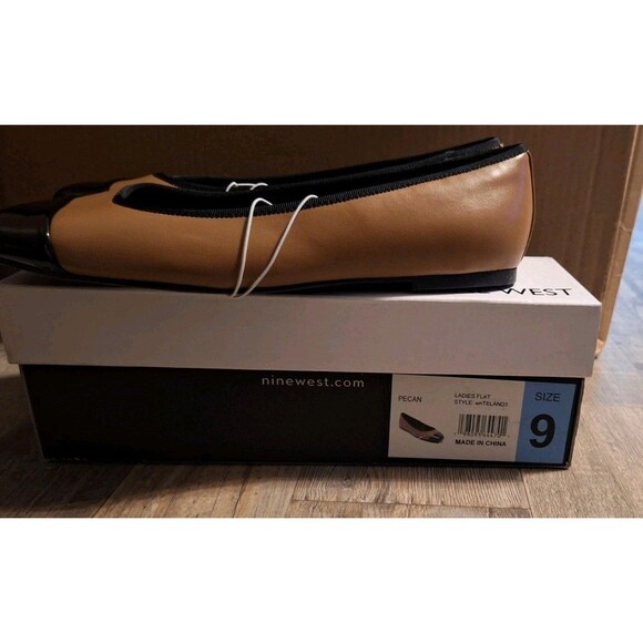Nine West Wmn's Teland Style Ladies Captoe Slip-On Ballet Flat Pecan & Blk Sz 9 - Picture 5 of 8